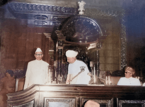 B. Vaikunta Baliga with President Dr. Sarvepalli Radhakrishnan and Sri Jayachamarajendra Wadiyar